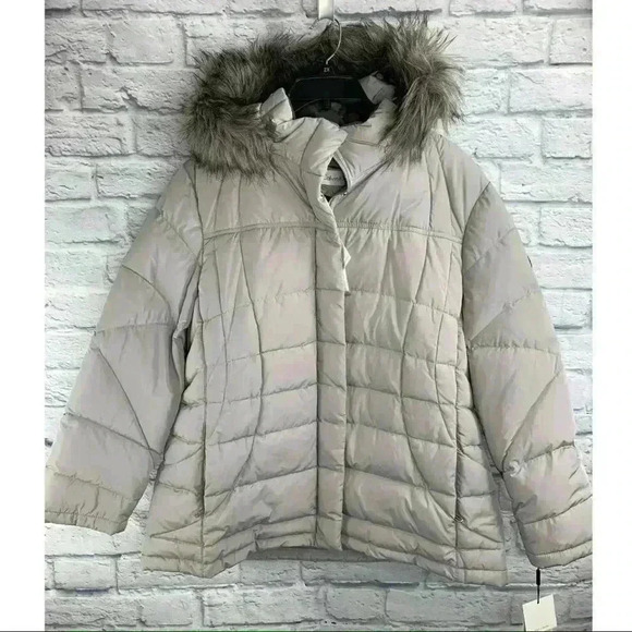 NWT CALVIN KLEIN Gray Puffer Coat - Picture 1 of 6